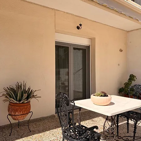 Casa de Férias Holiday Village House Koustoumálon